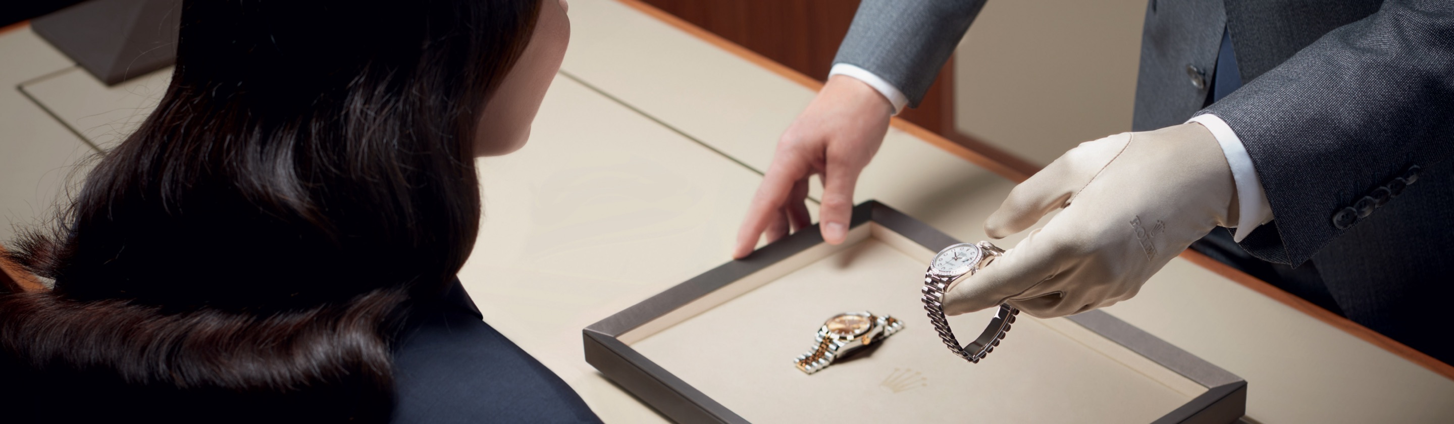 Kontaktieren Sie Charly Zenger – offizieller Fachhändler für Rolex Uhren